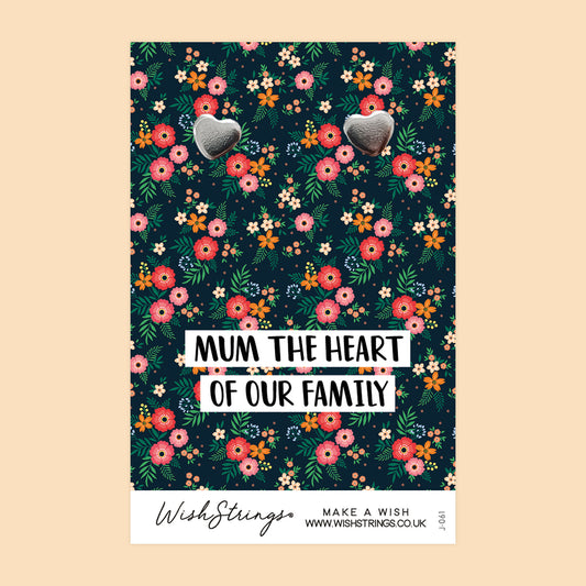 MUM HEART FAMILY - Heart Stud Earrings | J061
