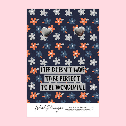 LIFE PERFECT - Heart Stud Earrings | J151