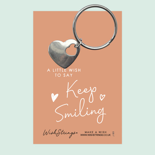 KEEP SMILING - Heart Keyring - J183