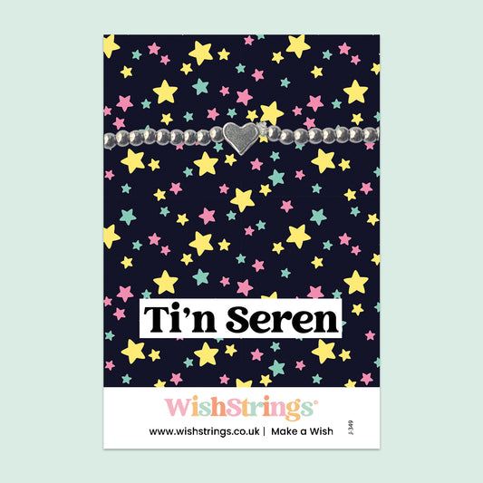 T'in Seren, Welsh - Heart Beaded Bracelet - J349